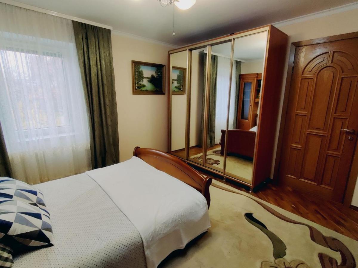 Kiki'S Villa Codru Екстериор снимка